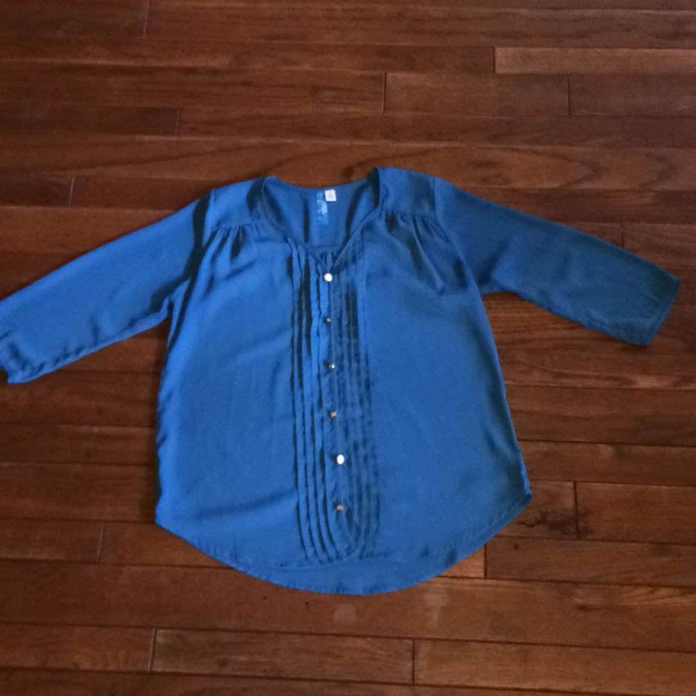 Fransesca’s blouse